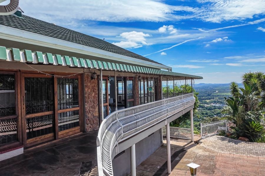 7 Bedroom Property for Sale in Waterkloof A H North West